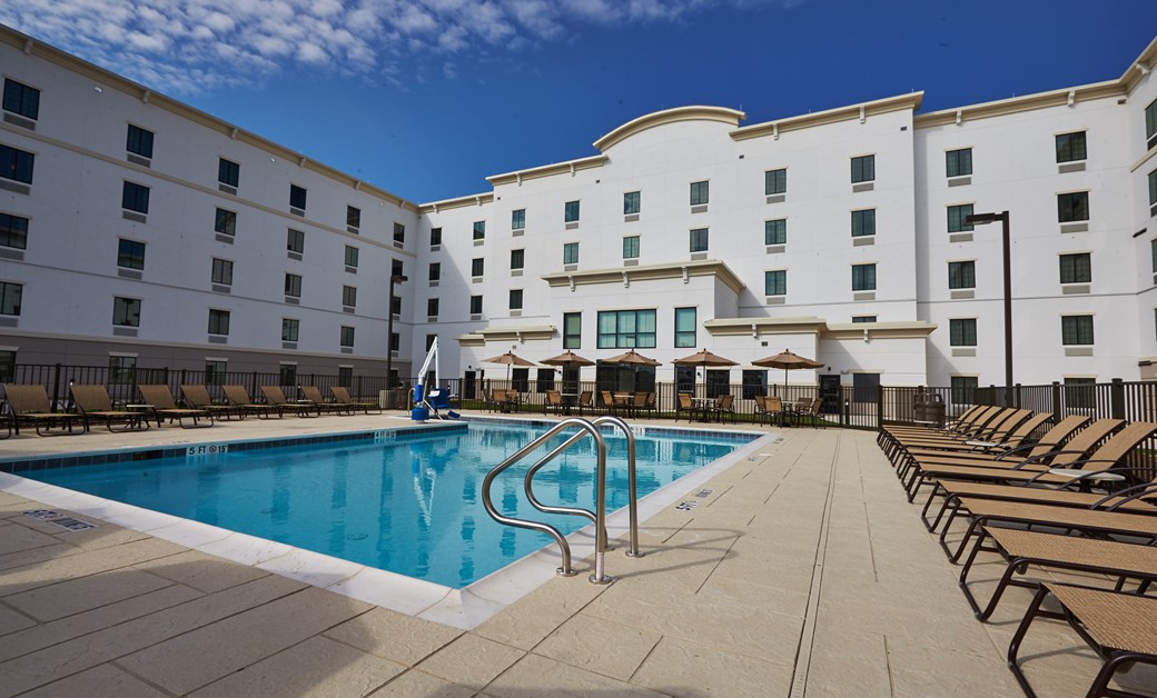 Candlewood Suites Hotel