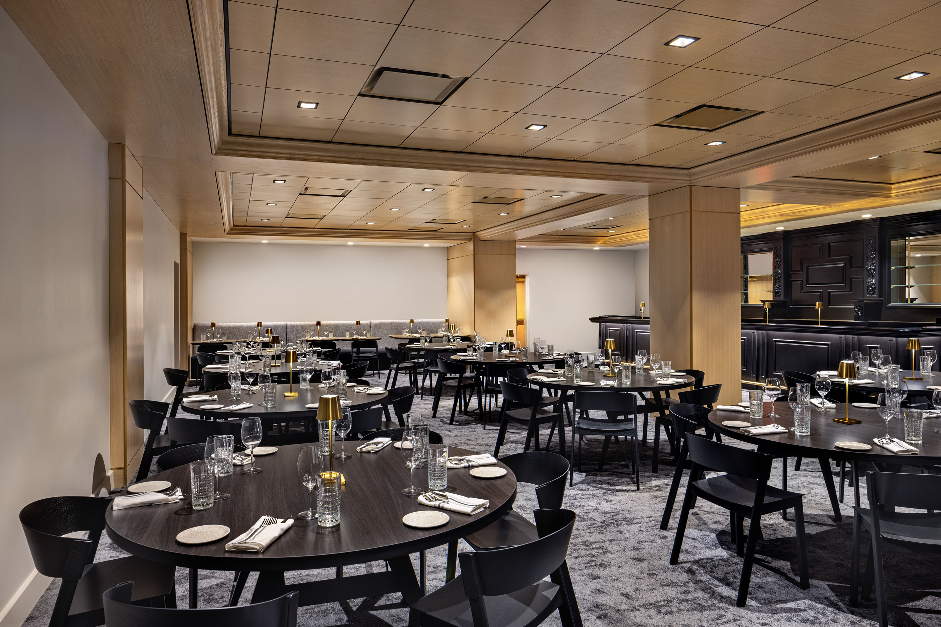 Fahrenheit Restaurant Cleveland - pod0e96
